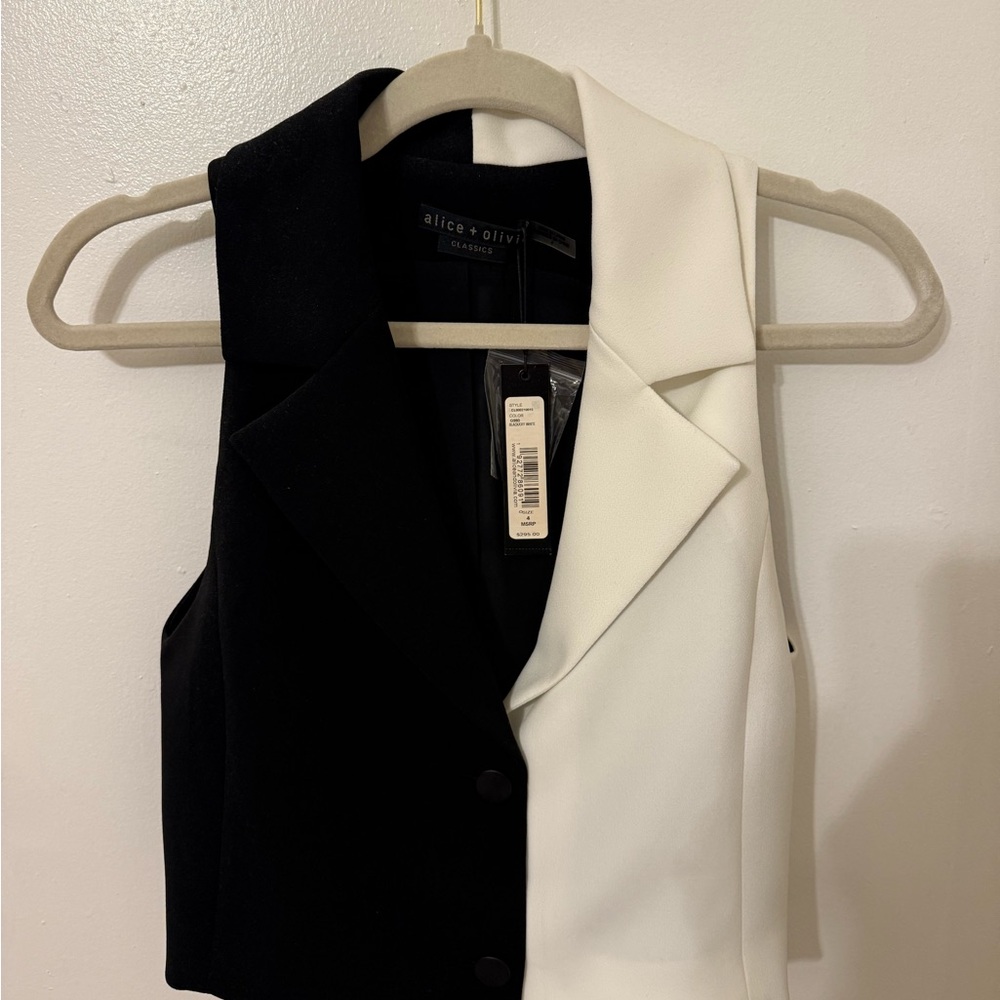 Alice + Olivia Two-Tone Black and White Vest